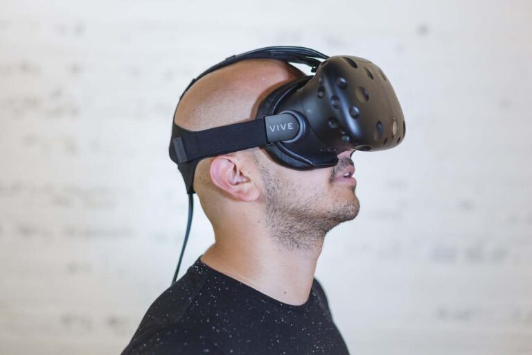 VR Trends & Grants for Software Development